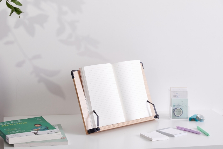 공단기, ‘내게 기대 독서대’ 무료 배포 이벤트 실시