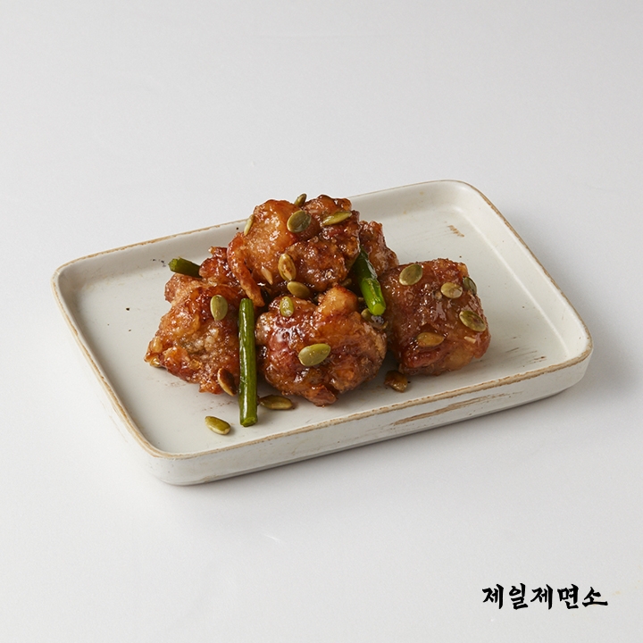 CJ푸드빌 제일제면소, 여름맞이 씨앗닭강정 무료 증정 이벤트