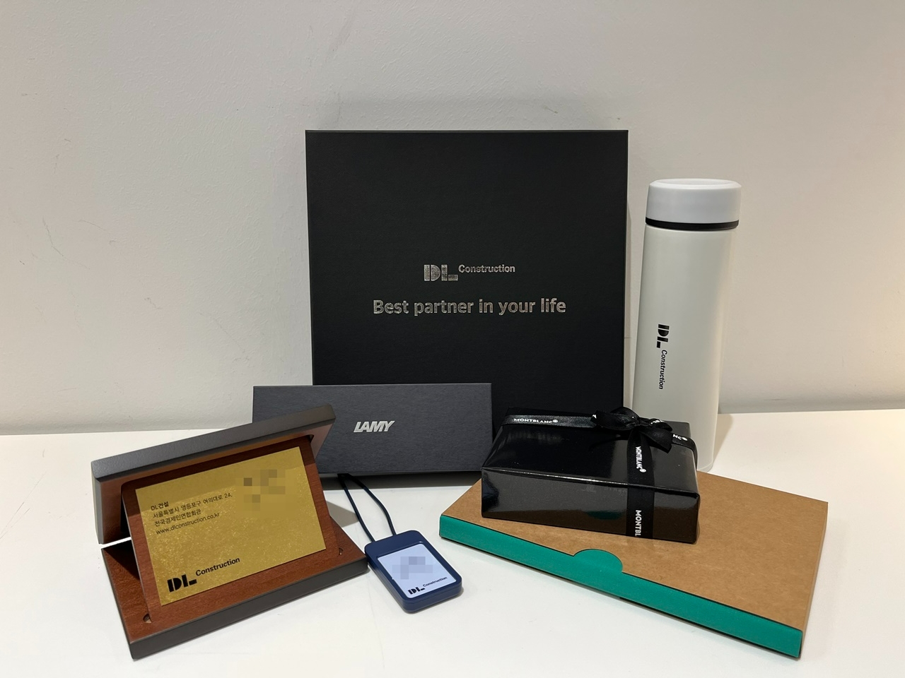 입사 환영 키트.(사진=DL건설)