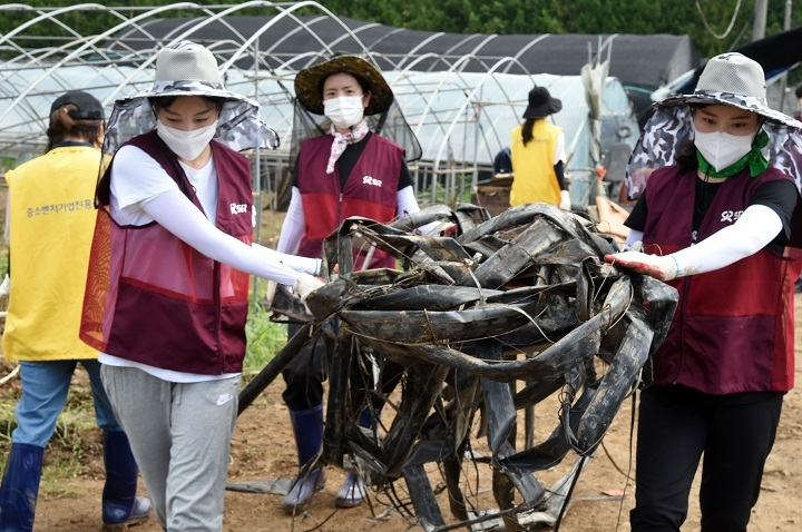 SR 노사 공동 수해복구 활동 모습.(사진=SR)