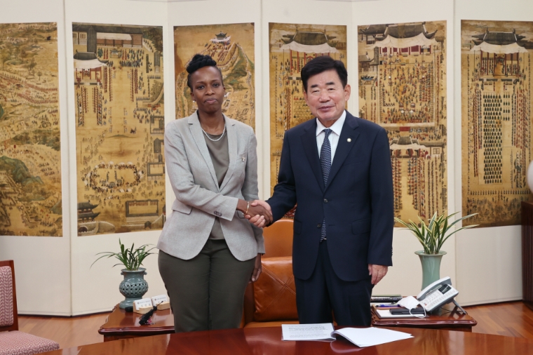 김진표 의장, 암리 수에드 주한르완다대사 접견