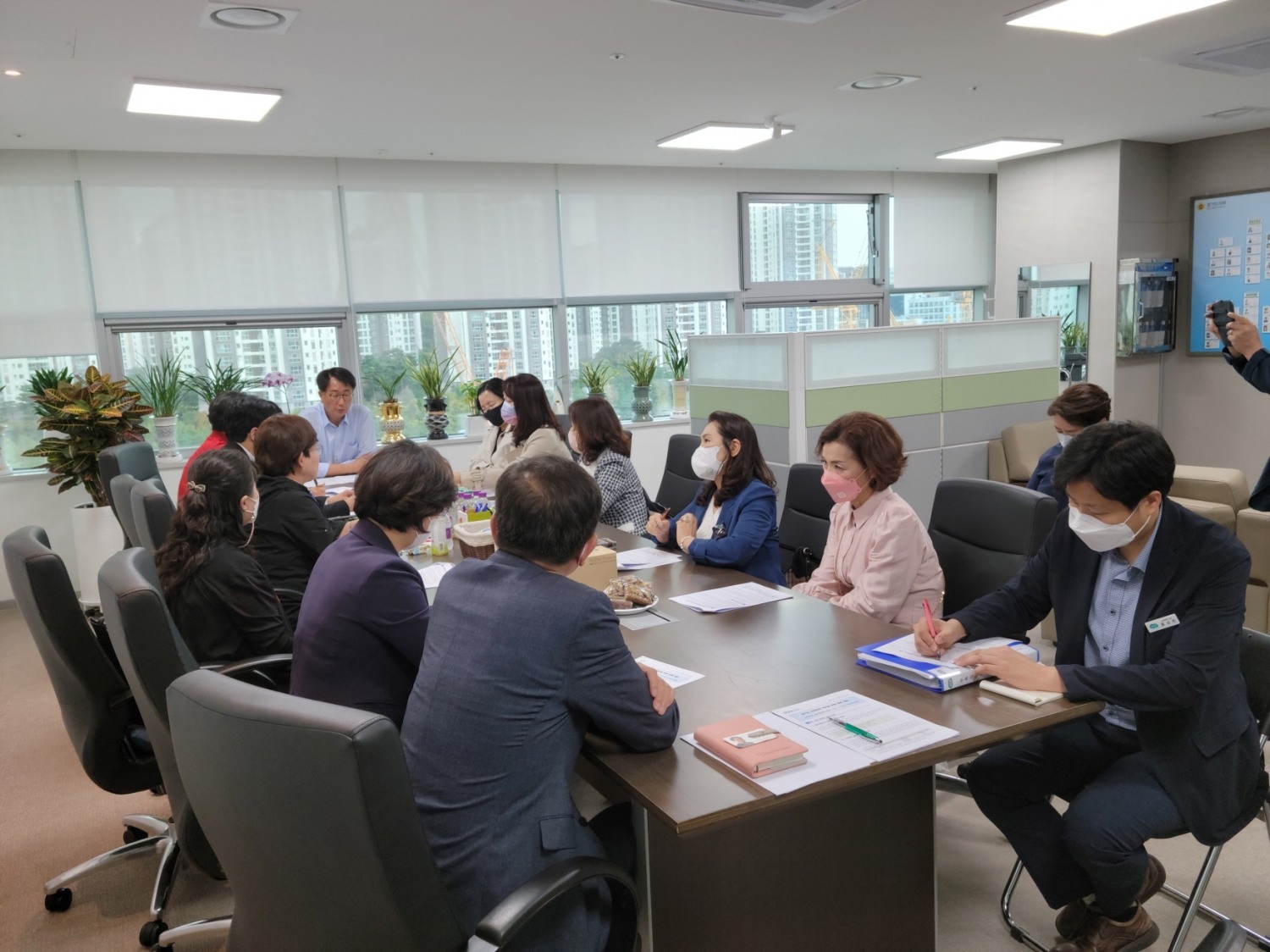 경기도의회 여성가족평생교육위원회 정담회