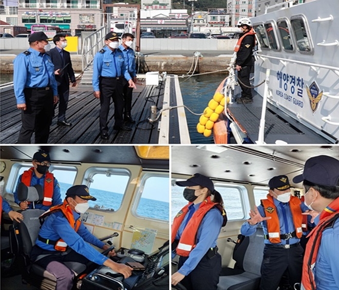 윤병두 남해해경청장이 지도 점검을 하면서 직접 연안구조정을 운전하고 있다.(사진제공=남해해경청)