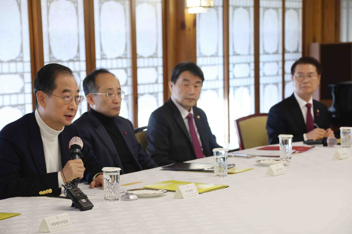 한덕수 국무총리가 18일 오후 서울 종로구 삼청동 총리공관에서 열린 제6차 고위당정협의회에서 발언하고 있다.(사진=연합뉴스)