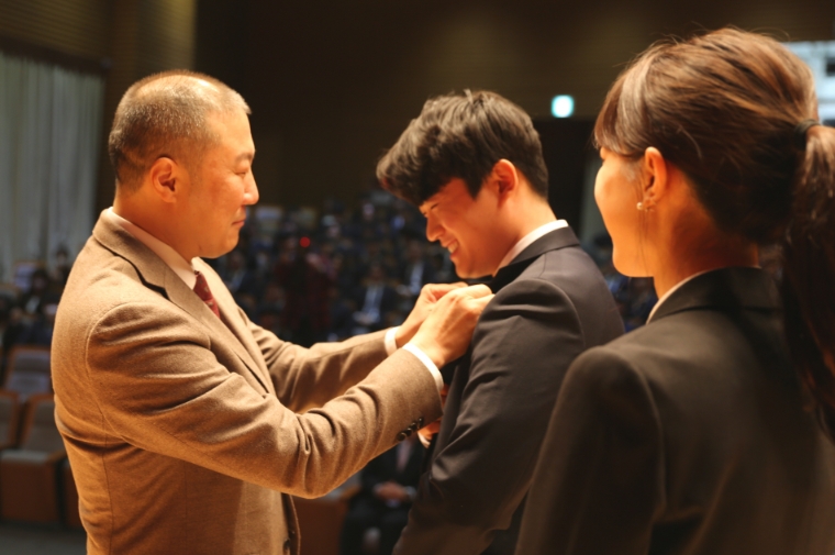 LS그룹 구자은 회장, 신입사원 157명에 "미래 선도자 되어달라" 당부