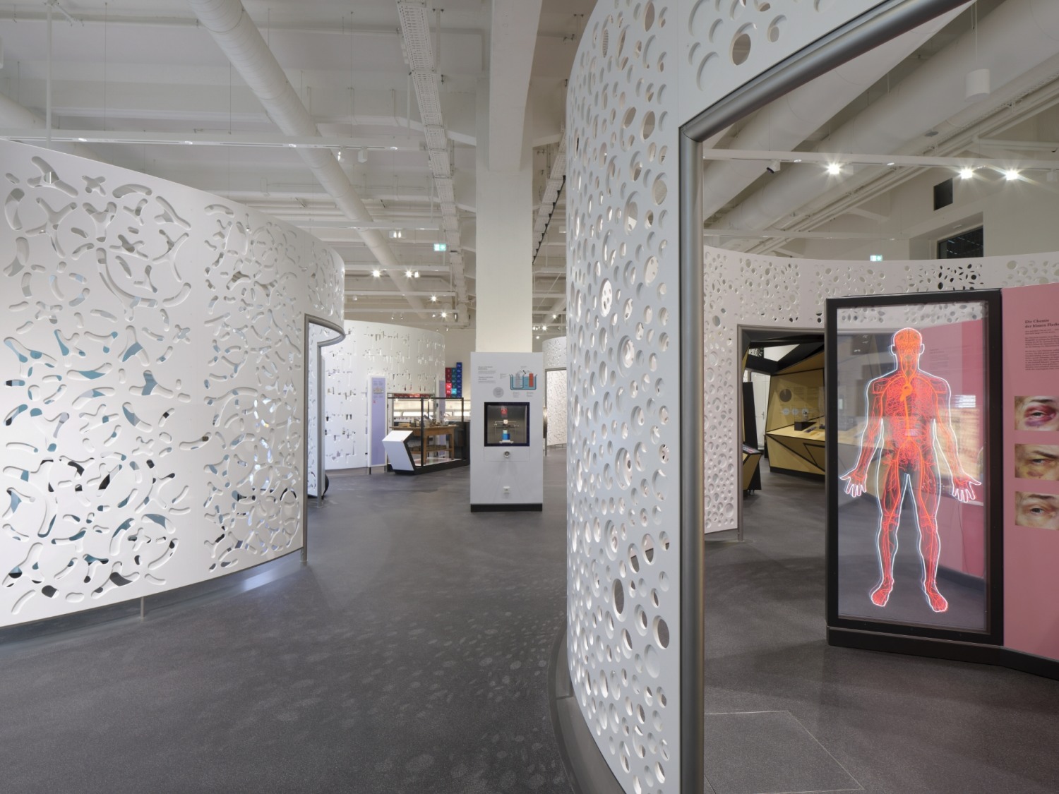 LX하우시스 인조대리석 하이막스, 국립독일박물관 전시관 적용.(사진=LX하우시스)