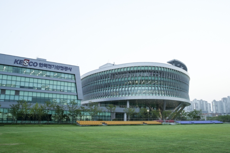 전기안전공사, ‘연구개발 투자 권고 우수’ 과기부장관 단체 표창