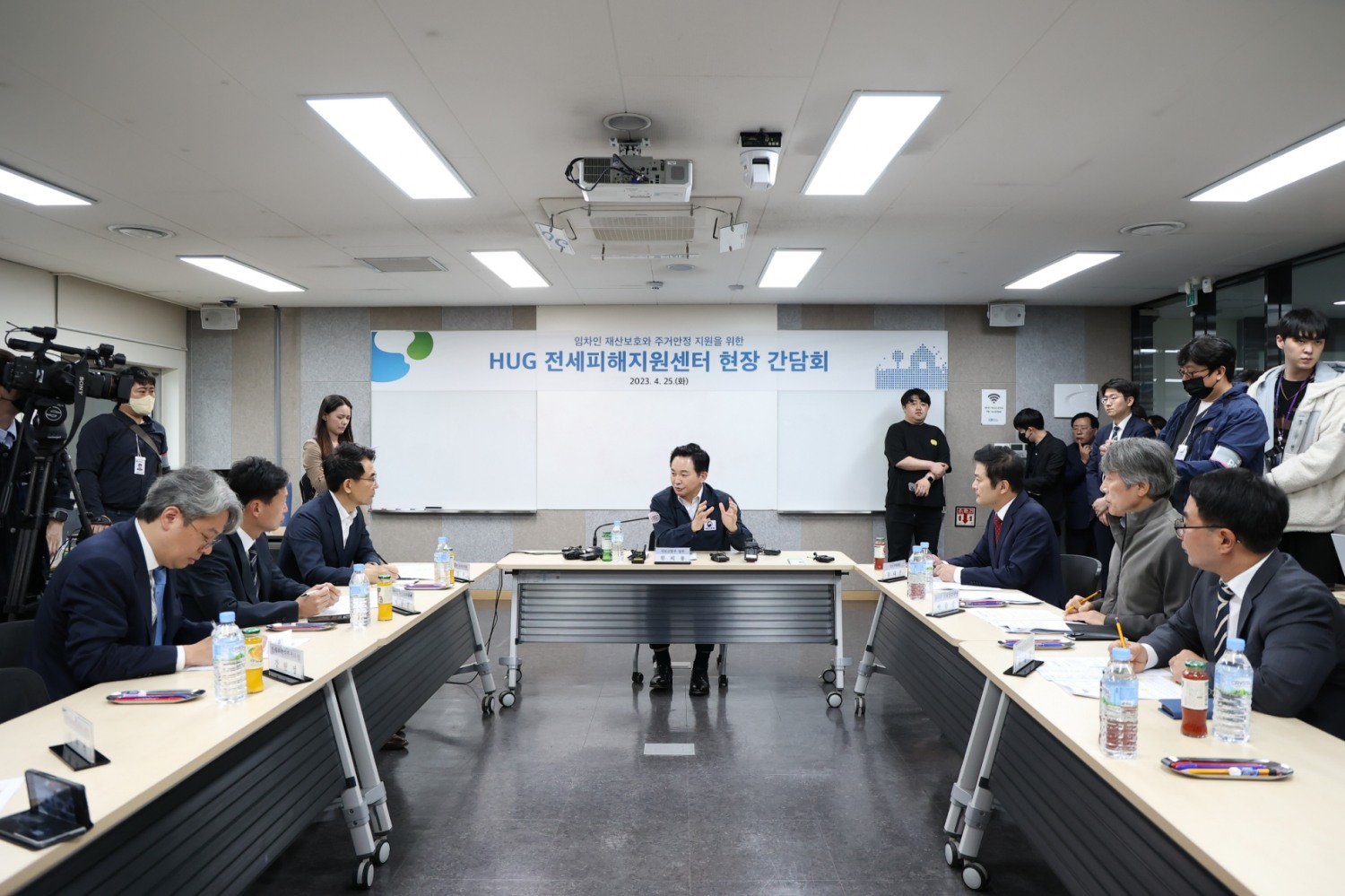 원희룡 국토교통부 장관이 간담회를 갖고 있다.(사진=국토교통부)