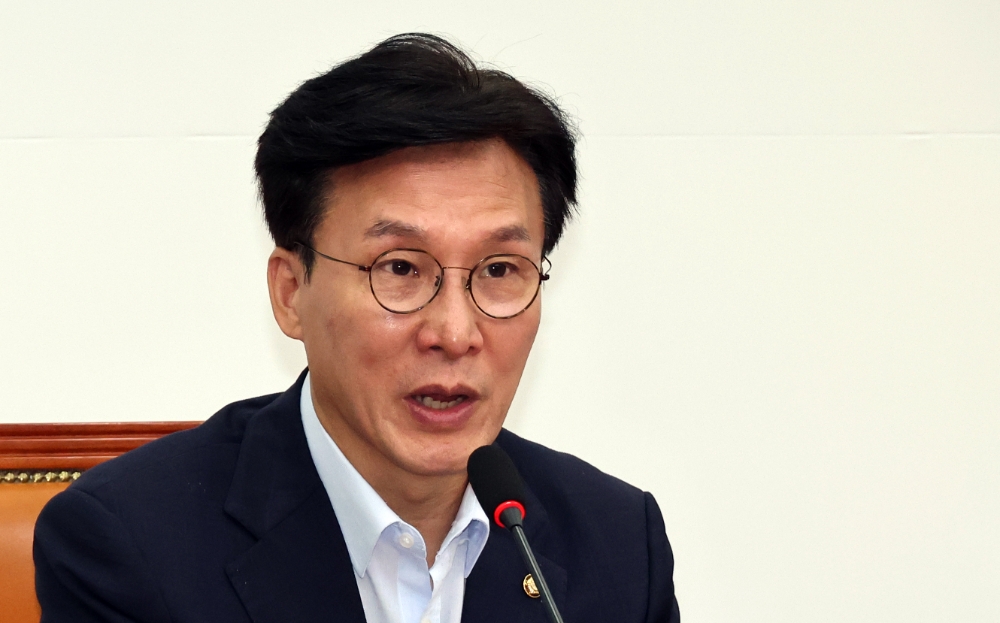더불어민주당 김민석 정책위의장이 23일 국회에서 기자간담회를 하고 있다. 사진=연합뉴스
