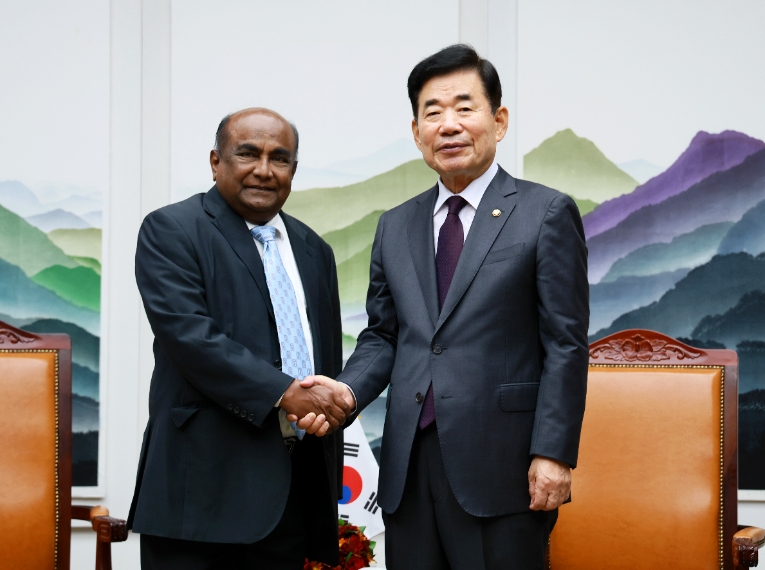 김진표 의장, 아베와르다나 스리랑카 국회의장과 회담