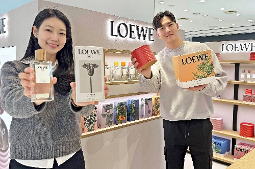 갤러리아百, 로에베 향수 매장 국내 첫 오픈