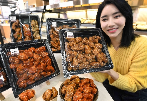 홈플러스, 닭강정 리뉴얼 선보인다