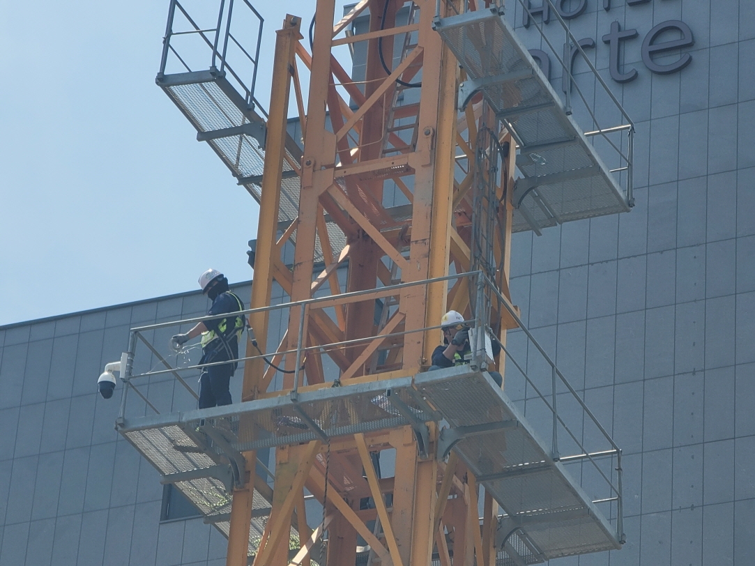 건설현장 지능형 CCTV 설치 모습.(사진=국토안전관리원)