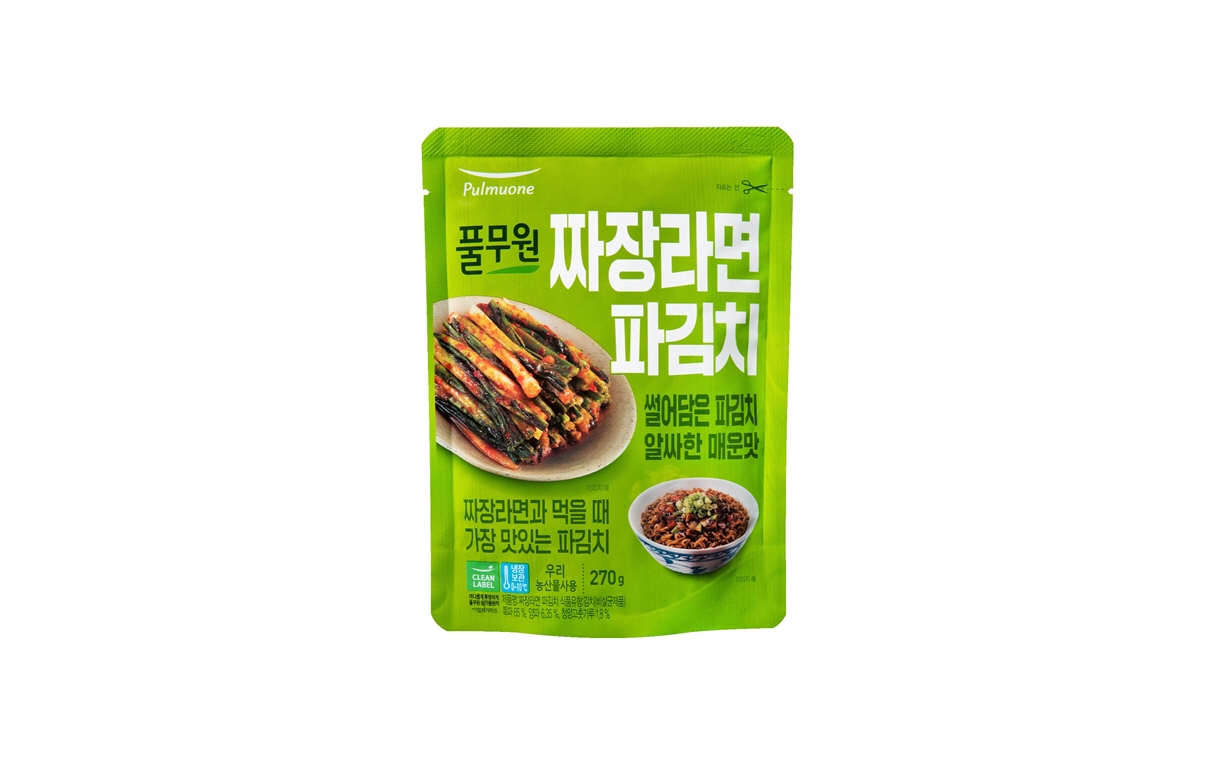 풀무원, ‘짜장라면 파김치’ 선보여