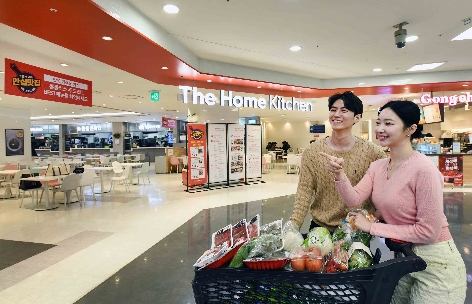 ‘홈플러스 메가푸드마켓’ 1년차 점포 식품 매출 34%↑