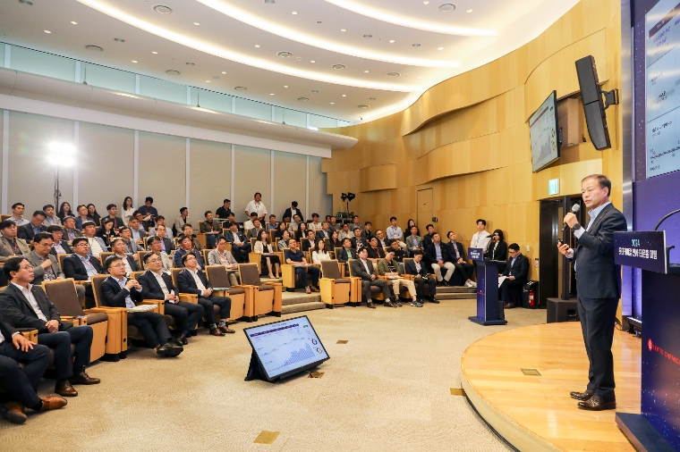롯데케미칼 이훈기 대표, 타운홀 미팅 진행..."위기 극복 위한 성장 DNA 강조"