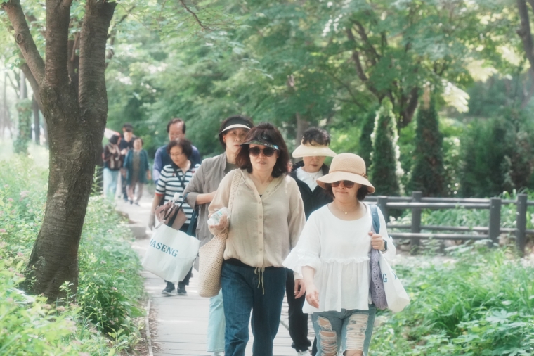 자생한방병원, 건강 되찾은 환우들과 건강걷기 대회 성료