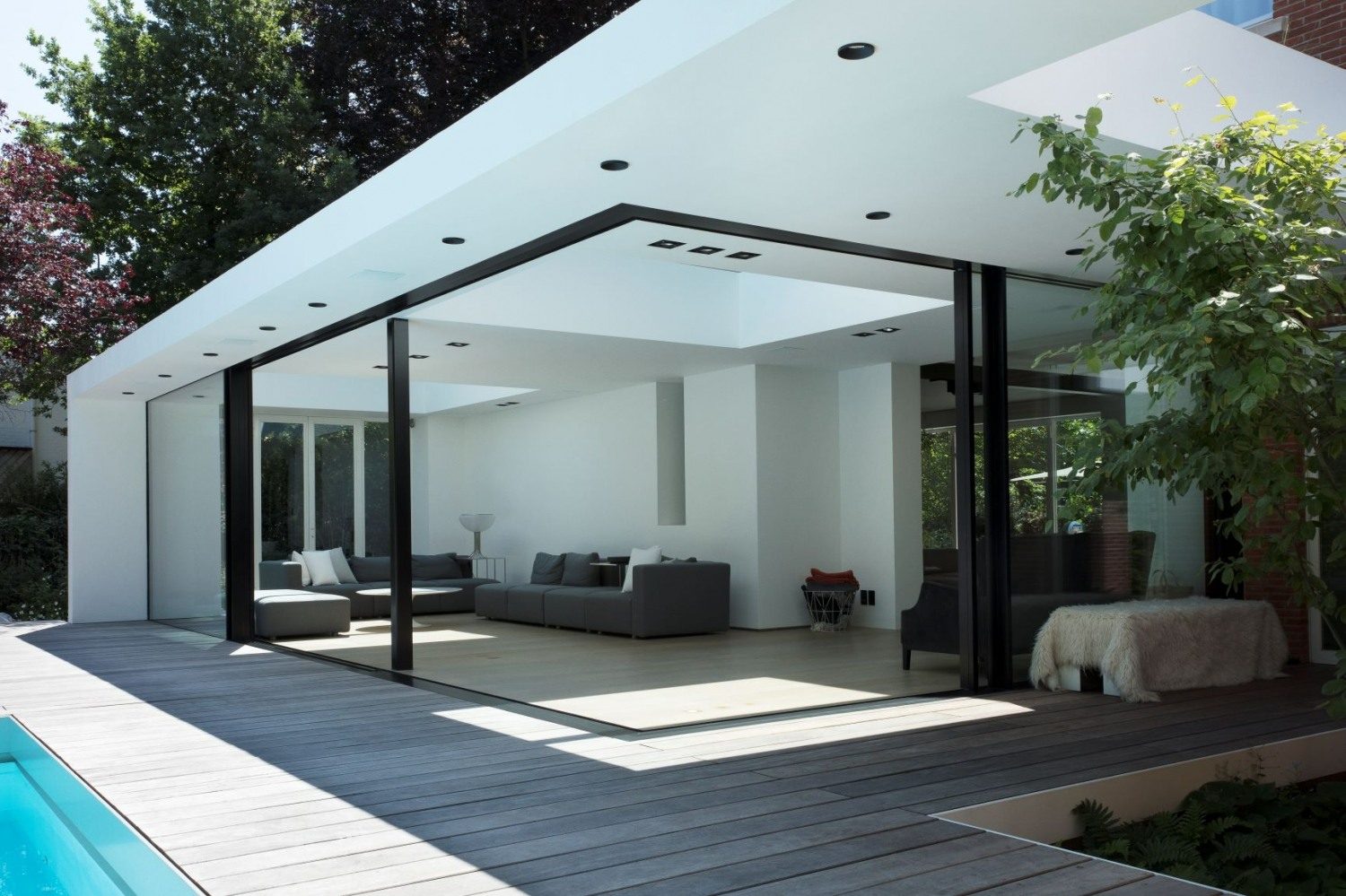 LX하우시스의 최고급 알루미늄 시스템 창호 '페네스트'.(사진=LX하우시스)