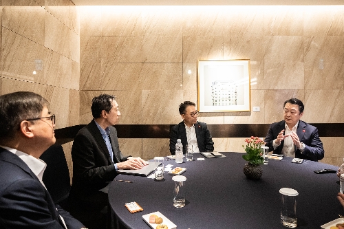 신세계, ‘AI 시장 변화와 리테일 대응 전략’ 주제로 강연 열어