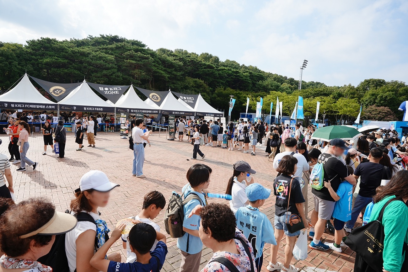 FC 세븐일레븐, 서울월드컵경기장 특별 부스 마련