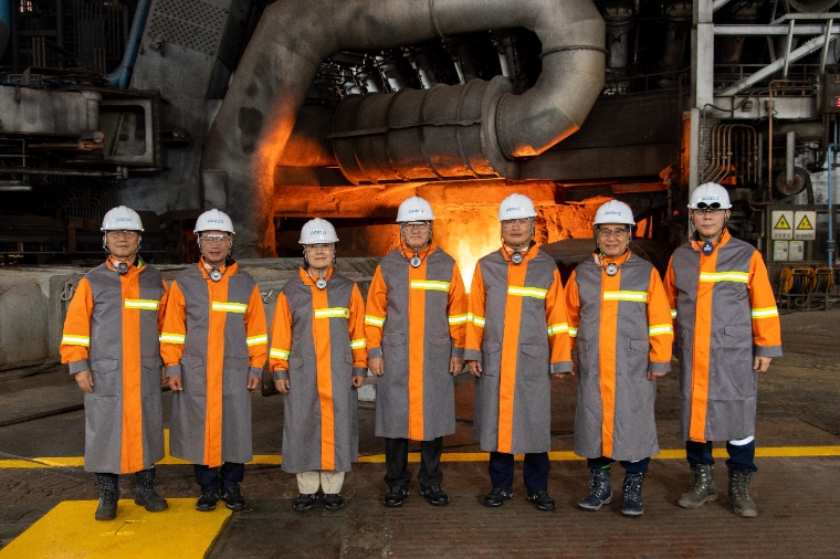 우원식 의장(가운데) 포스코 광양제철소 방문 (사진=공보수석실)