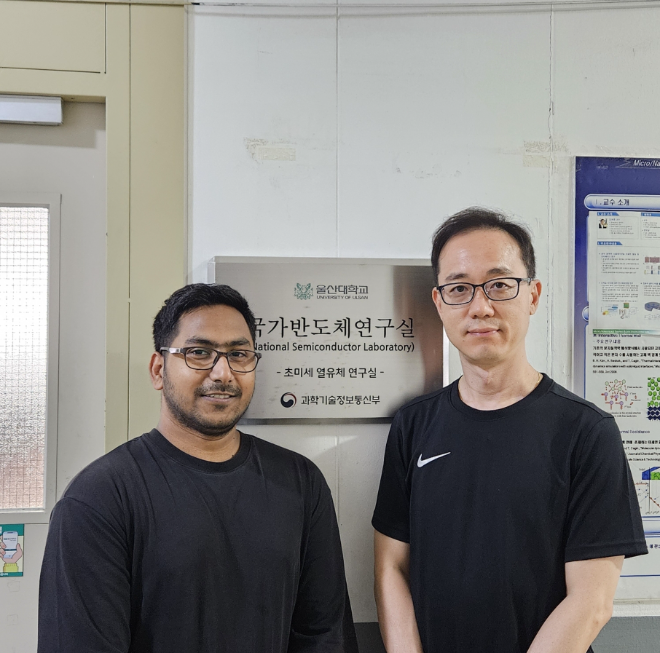 울산대학교 기계공학부 엠디 마수드자만 제1저자(좌), 김보흥 교신저자(우). 사진=한국연구재단