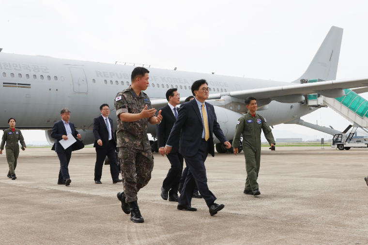 우원식 (가운데) 국회의장 (사진=공보수석실)