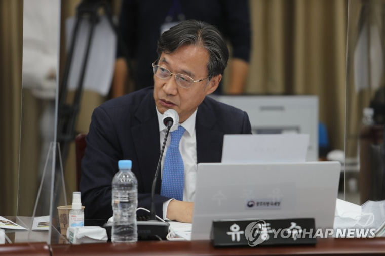 유동수 국회의원 (사진=연합뉴스)