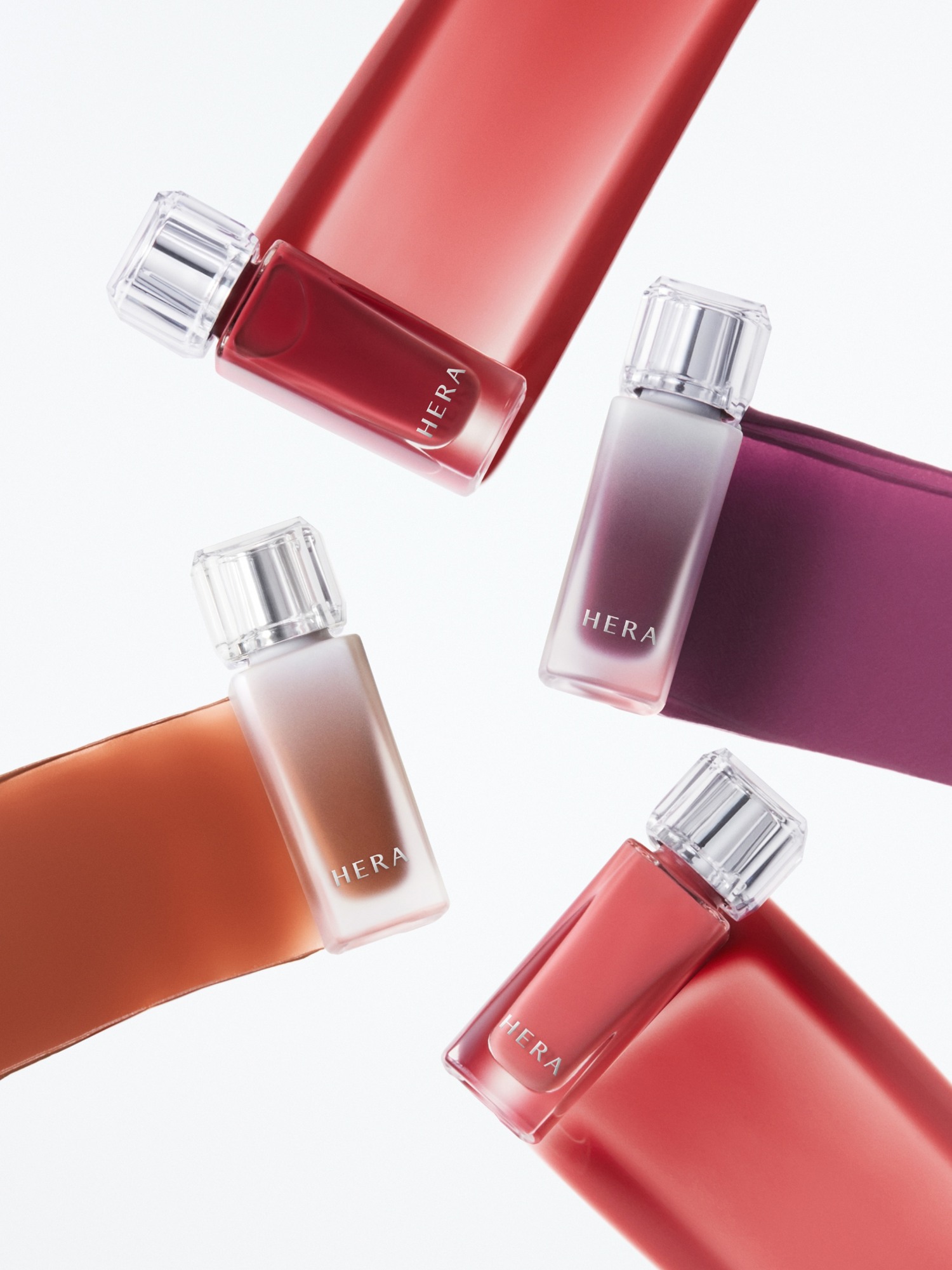 헤라, '센슈얼 립 커스텀 매치' 선보여