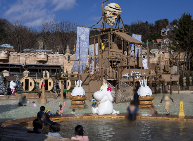 캐리비안 베이, 무민 콜라보 '윈터 스파 캐비' 오픈
