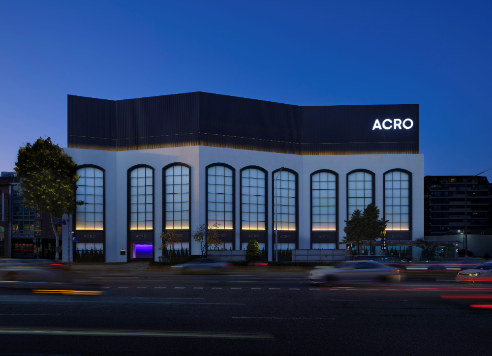 아크로 주택전시관.(사진=DL이앤씨)