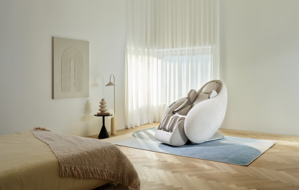 세라젬 전신 안마의자 ‘파우제 M8’ 선보여