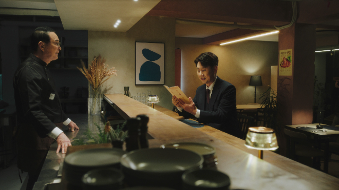 노동진 수협중앙회장과 수산물 홍보대사 개그맨 남희석이 출연한 수산물 소비촉진 방송캠페인 영상 갈무리. (사진=수협중앙회)