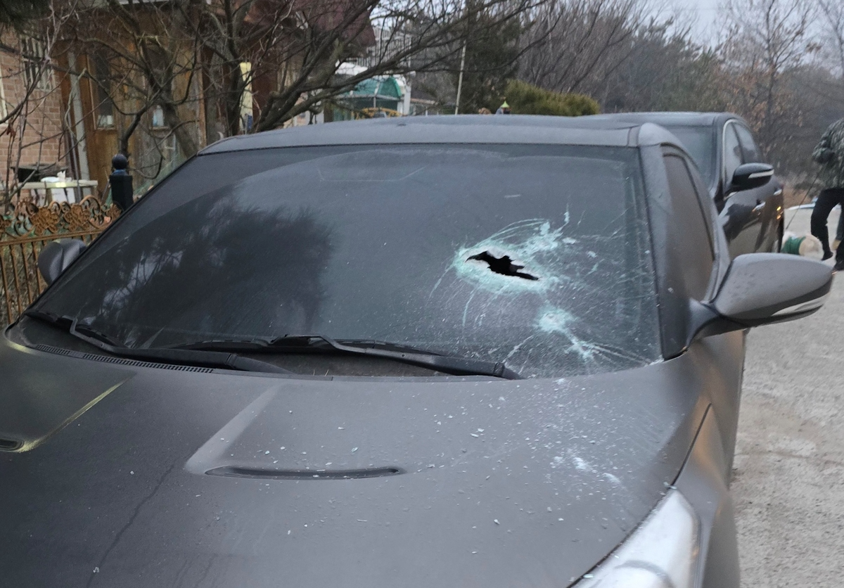 파손된 차량(사진=연합뉴스)