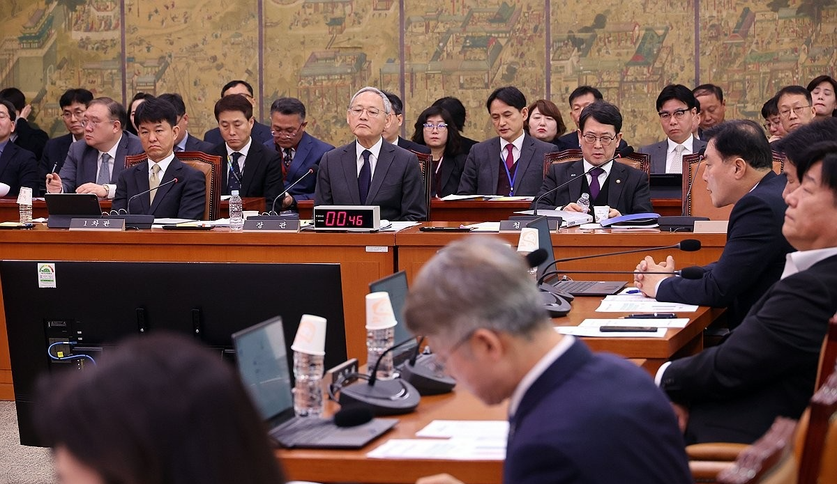 문화체육관광위원회 전체회의 참석한 유인촌 장관(사진=연합뉴스)