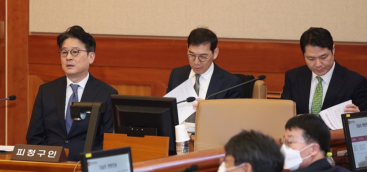 탄핵심판 1차 변론 출석한 검사 3인(사진=연합뉴스)