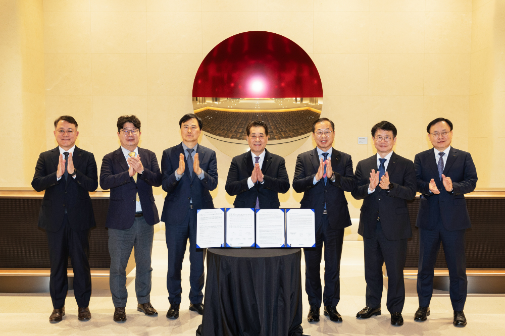 포스코그룹이 20일 서울 포스코센터에서 그룹 인권경영 선언문 선포식을 가졌다.(사진=포스코그룹)