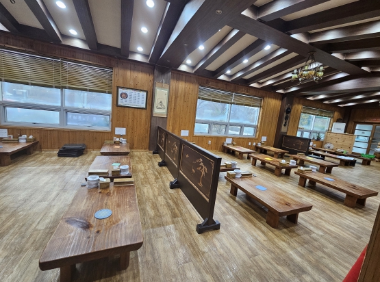 입식테이블 지원 전