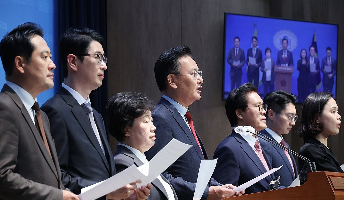 국민의힘 법사위원들 국회서 기자회견(사진=연합뉴스)