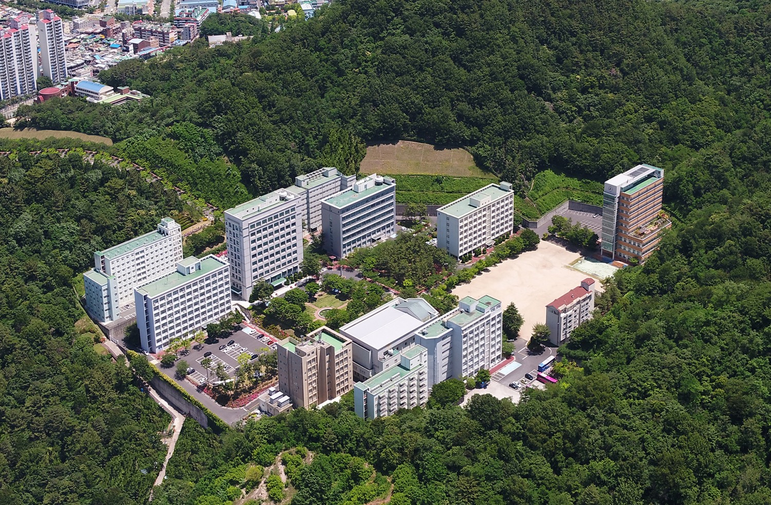 창신대학교 전경.(사진=부영그룹)