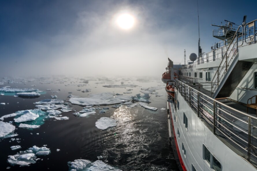 롯데홈쇼핑, 업계 최초 북극 크루즈 여행 상품 선보여