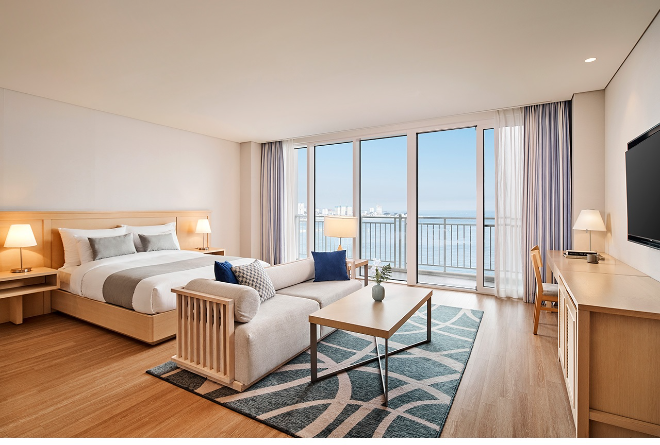 롯데리조트속초 객실.(사진=롯데호텔앤리조트)