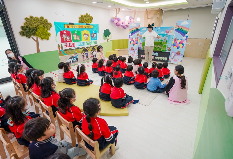 동대문구, 어린이집 대상 ‘찾아가는 성인지 인형극’ 진행