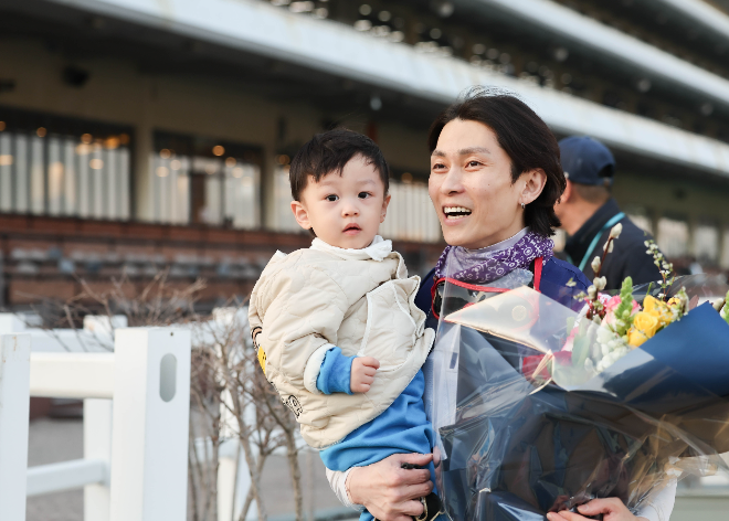 장추열 기수, 서울 제10경주서 우승..."통산 500승 달성"