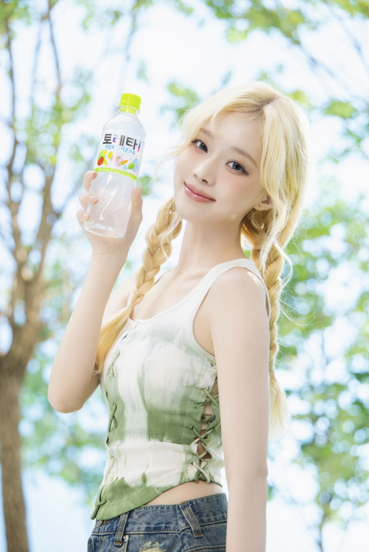 코카-콜라 ‘토레타!’, 에스파 ‘윈터’ 모델 발탁