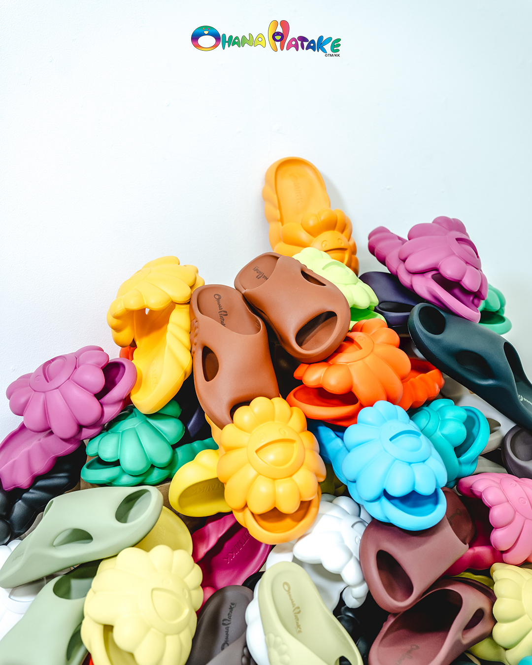 CJ온스타일 "日 무라카미 다카시 슈즈 ‘오하나 하타케’ 한국 상륙한다"