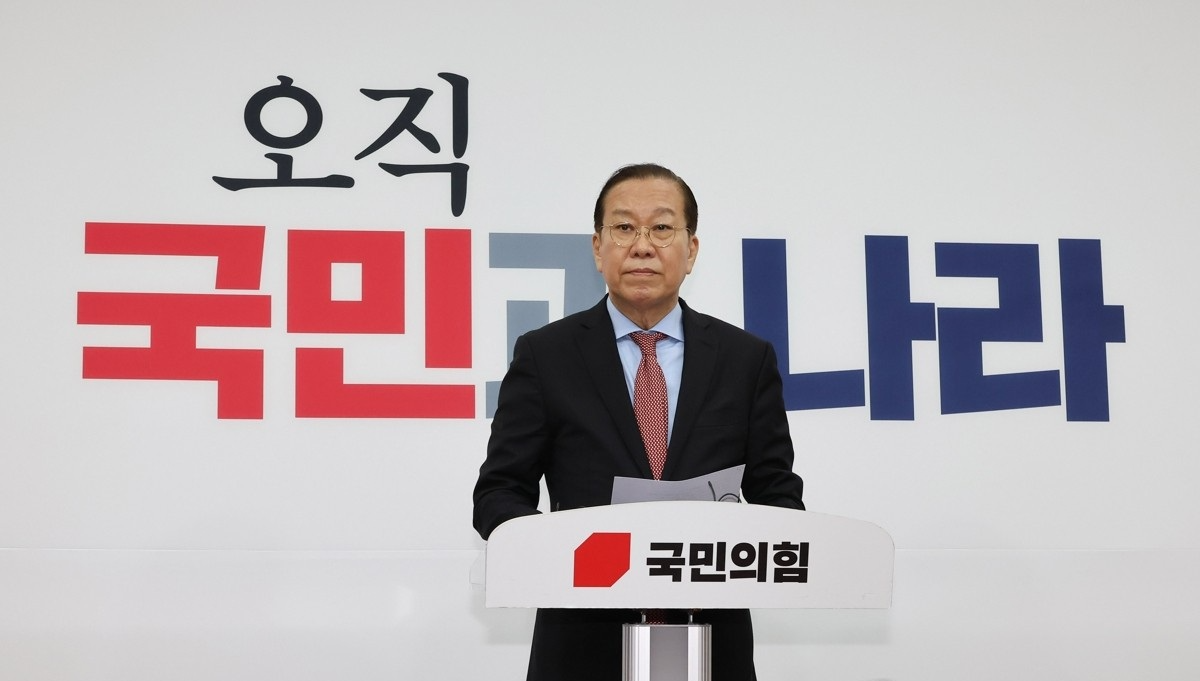 윤석열 전 대통령 탄핵 인용, 입장 밝히는 국민의힘 권영세 비대위원장(사진=연합뉴스)