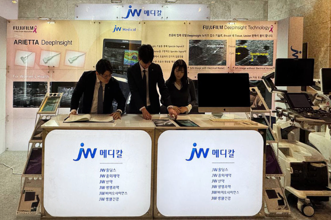 JW메디칼, 제37차 대한유방검진의학회 학술대회 초음파 진단기기 전시
