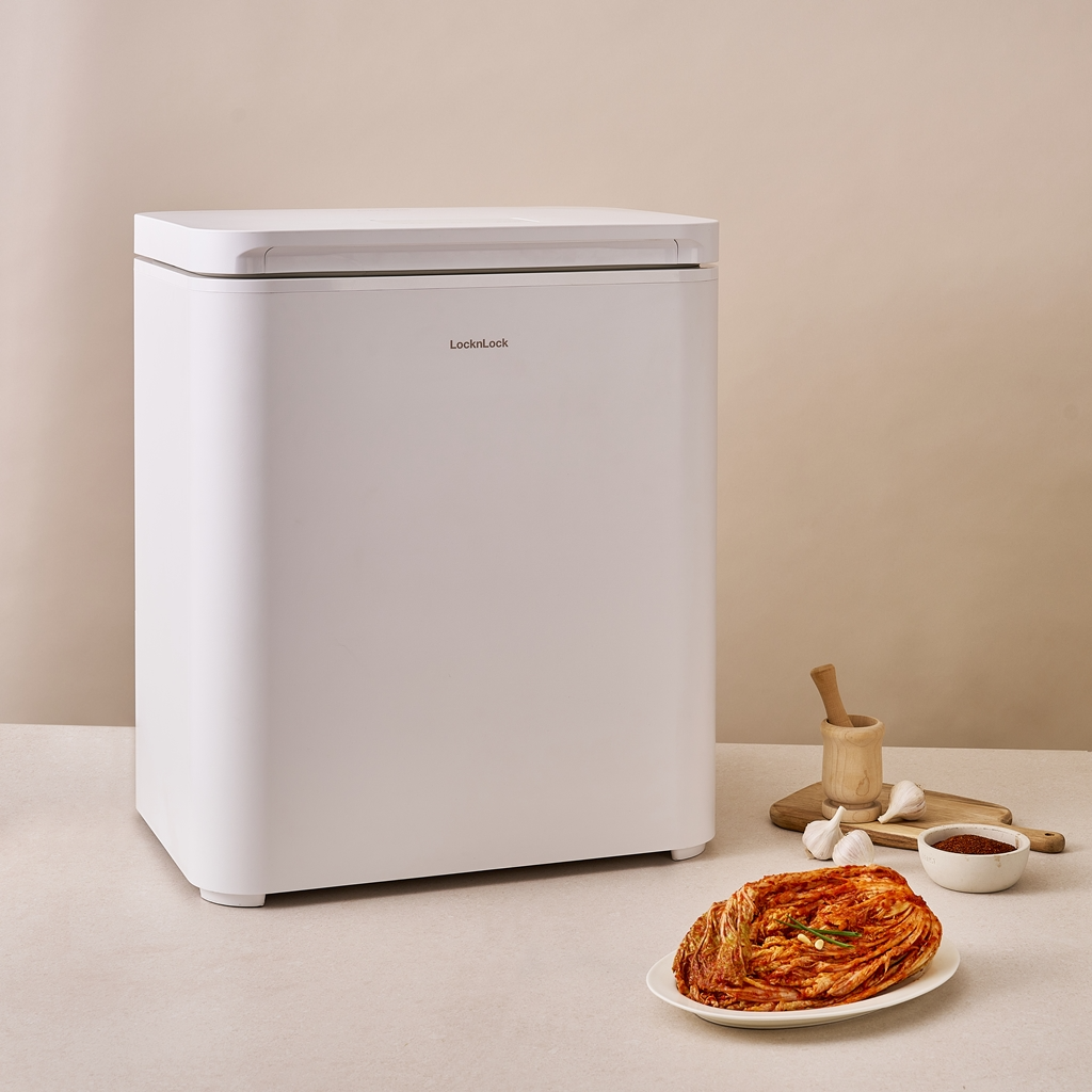 ‘락앤락 김치냉장고 50L’ 선보여