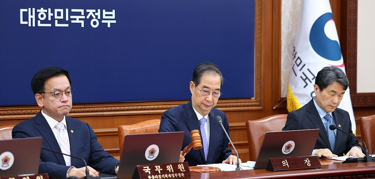 한덕수 권한대행 국무회의 개회(사진=연합뉴스)